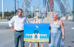 El Real de la Feria de Málaga estrena una nueva portada inspirada en el ‘Quiosco del Embarcadero de la Reina’ con una cúpula 29 metros de alto y 145.000 puntos de luz